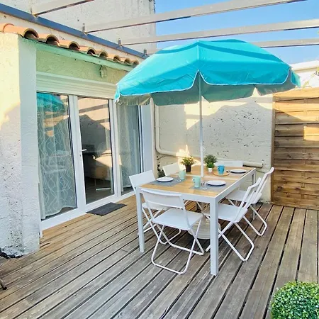 Un Cocon Pour 2 Ou 4 - -jacuzzi - Netflix - Tram A